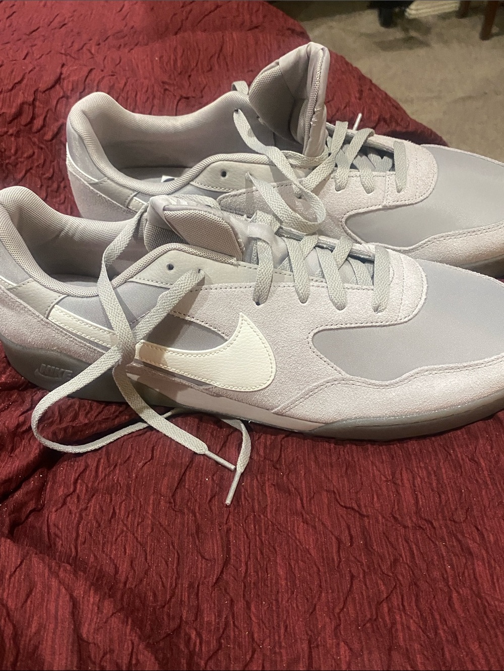 Nike Men’s terra manta suede Sneakers IB7254-001